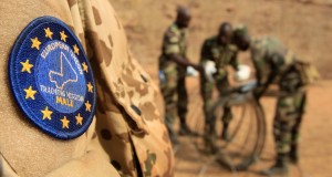 Deutsche Pioniere bilden Soldaten in Mali aus. Bild: Flickr / Bundeswehr CC-BY-ND 2.0