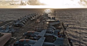Die USS John C. Stennis, Flugzeugträger der US-Pazifikflotte. Bild: Flickr / U.S. Navy CC BY 2.0