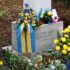 Von rechtsgerichteten Ukrainern gepflegte Grabstelle Stepan Banderas in München.