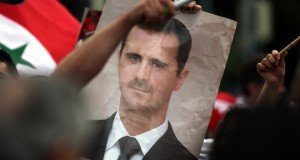 Foto: Bild von Baschar al-Assad auf einer Syrien-Demonstration, über dts Nachrichtenagentur